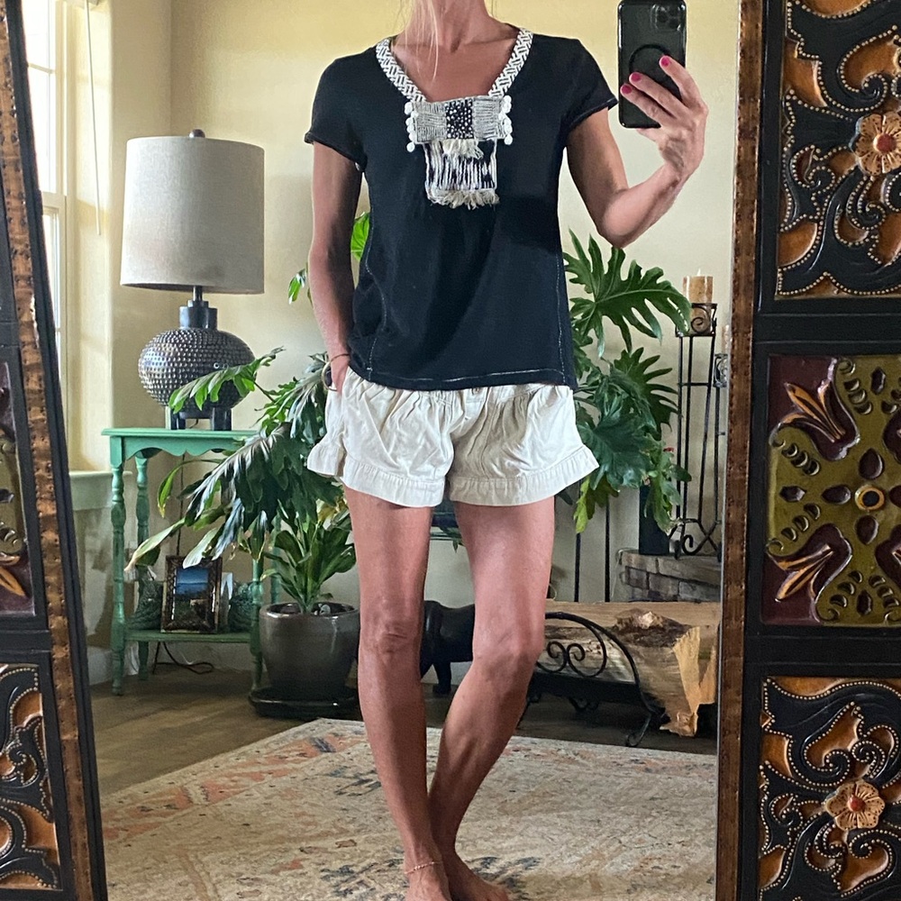 Anthropologie Meadow Rue Stitched Black Tee